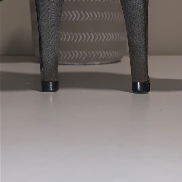 Dressy satin heels with bow - Picture 5 of 5